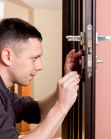 : Professional Locksmith For Commercial And Residential Locksmith Services in Greenfield, CA