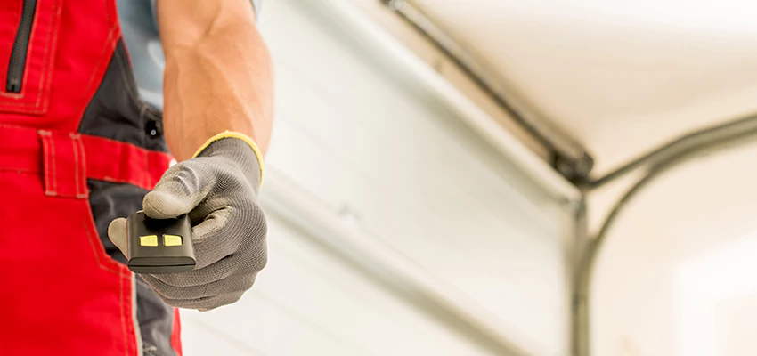 Residential Garage Door Security in Greenfield, California